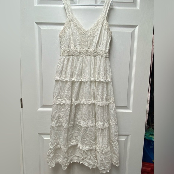 Didis Dresses & Skirts - Traditional White Dress /Stretch 1 Size fits Most